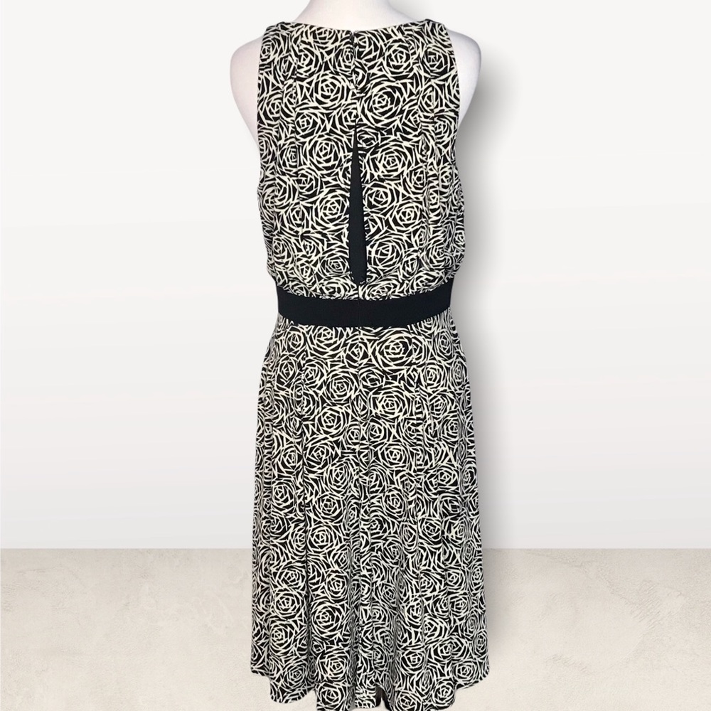 London Times | Tank Dress - Picture 3 of 11